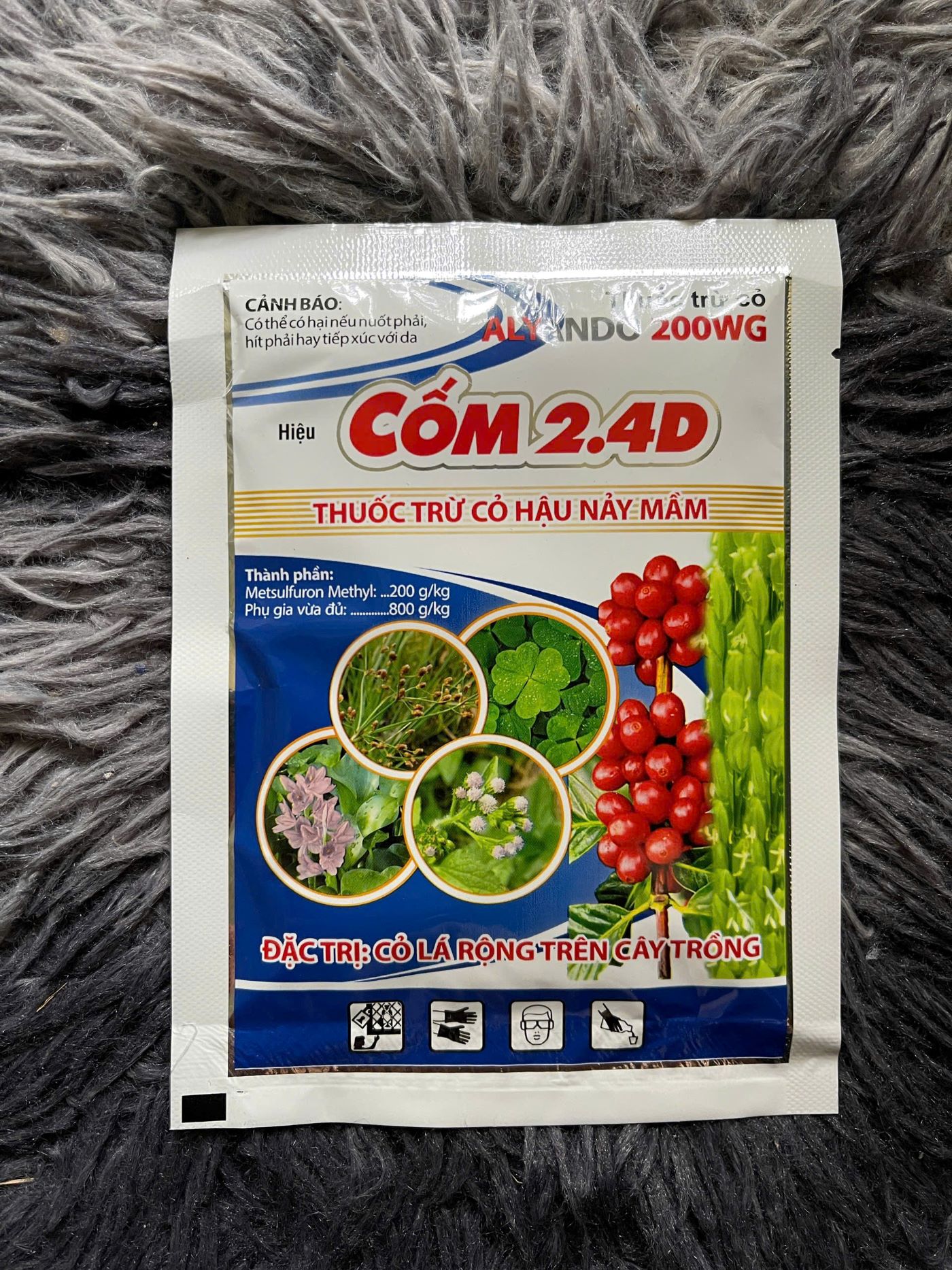 Cốm 2.4D